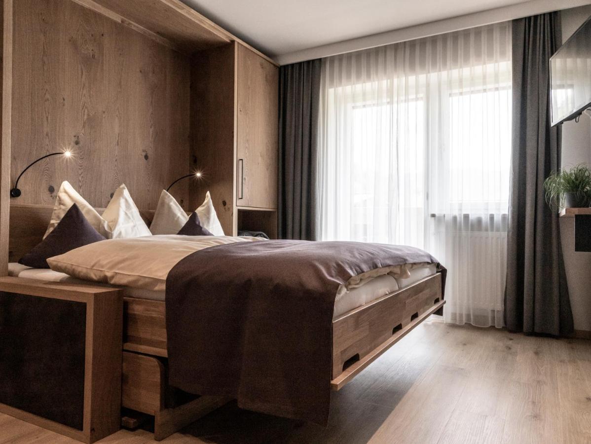 Frau Gans - Pure Mountain Apartments Saalbach Exterior foto